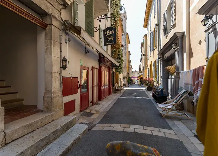 Valbonne Flat