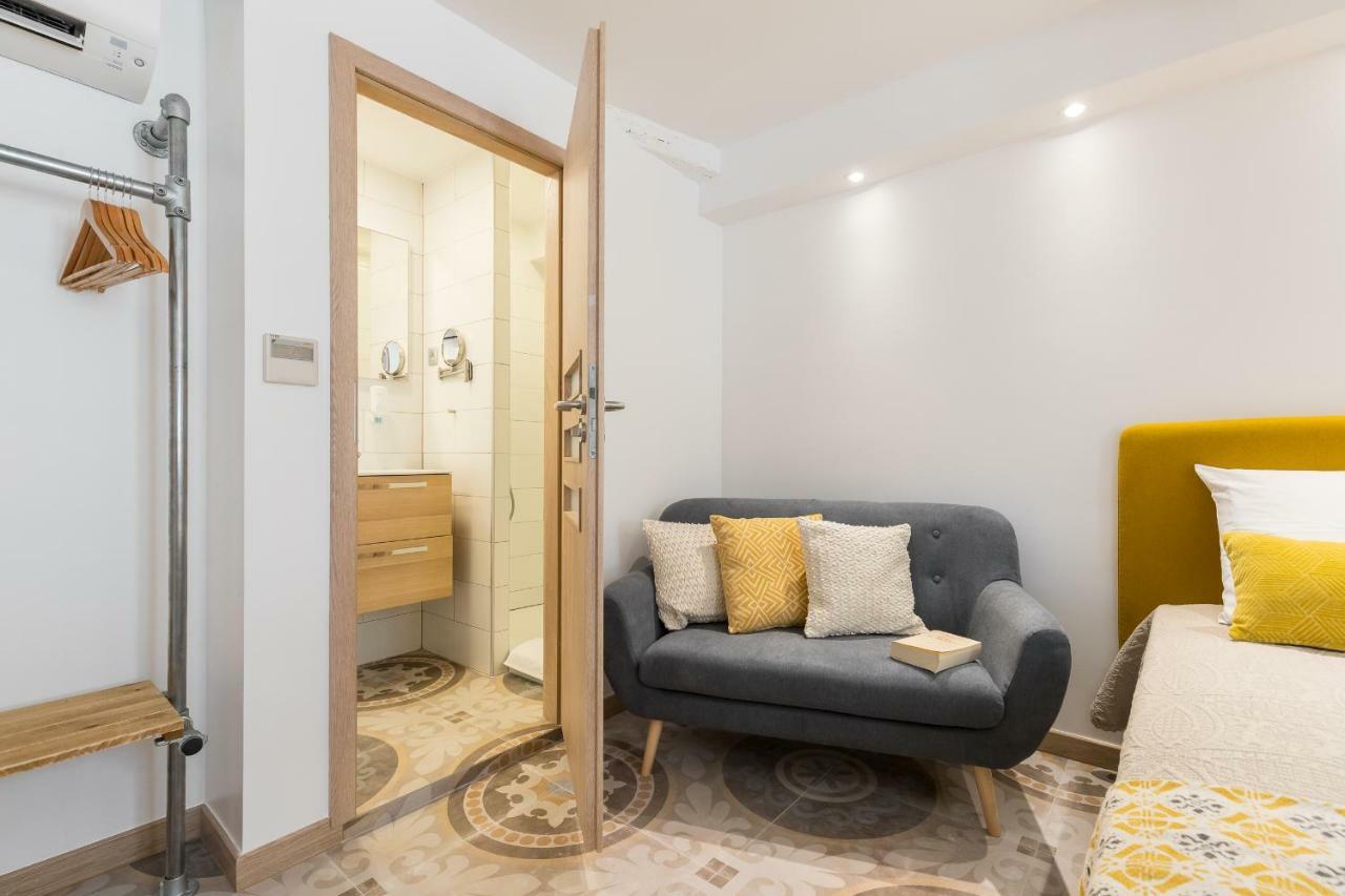 Flat Valbonne